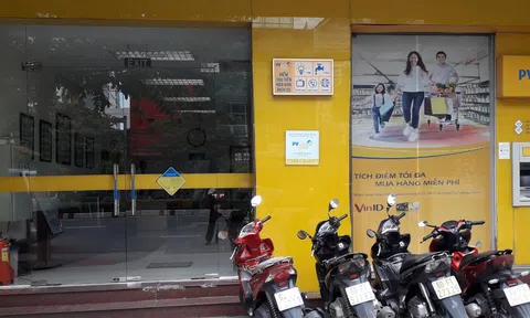 Gửi tiết kiệm hàng chục tỷ đồng tại ngân hàng, khách hàng khóc ròng vì nguy cơ “mất cả chì lẫn chài”